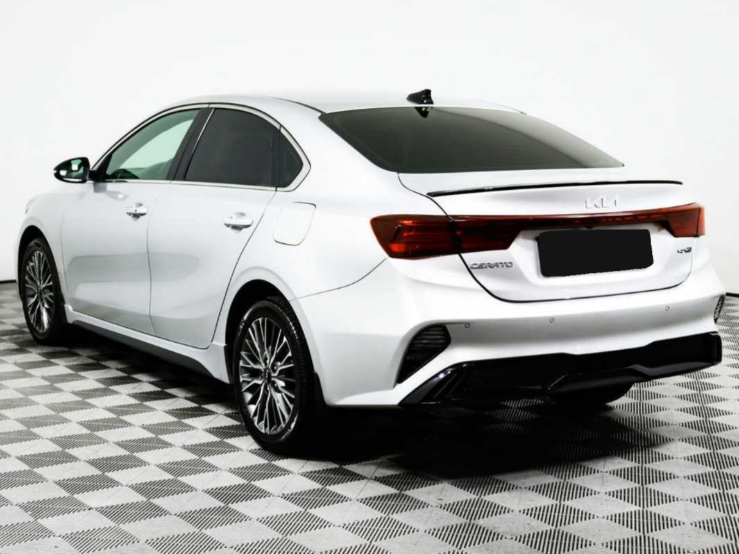 Kia Cerato 2022 года с пробегом. Фото: #6