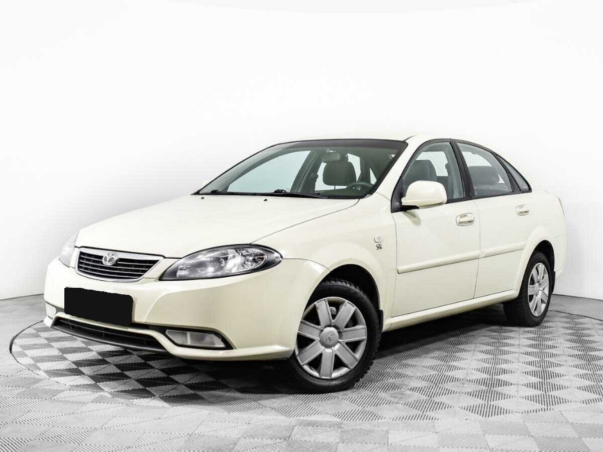 Daewoo Gentra 2014 года с пробегом. Посмотреть фото