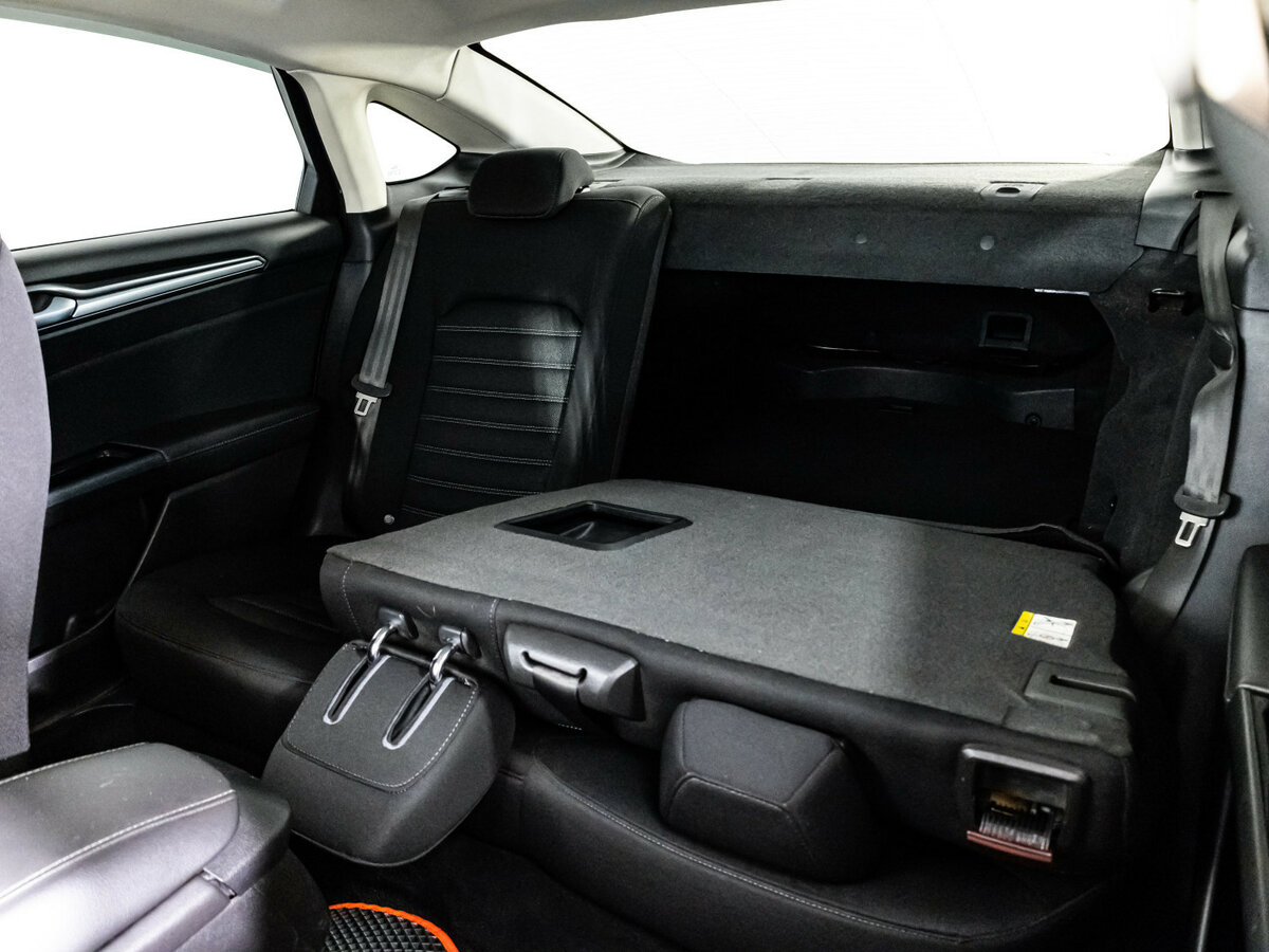 Ford Mondeo 2016 года с пробегом. Фото: #16