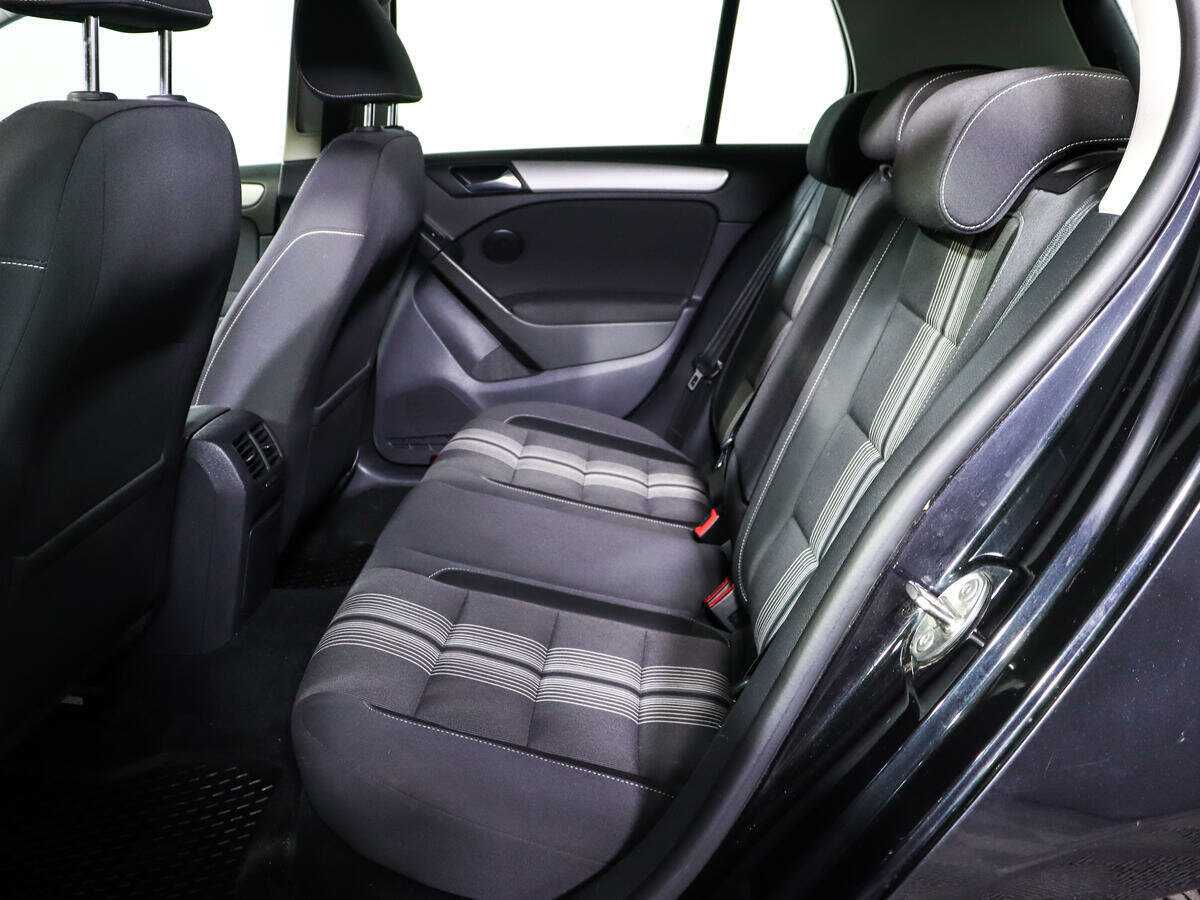 Volkswagen Golf 2012 года с пробегом. Фото: #7