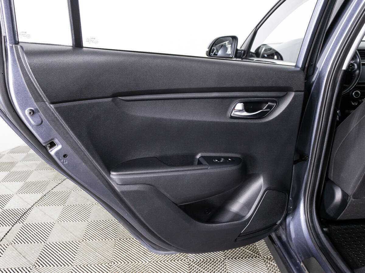 Kia Rio 2019 года с пробегом. Фото: #24