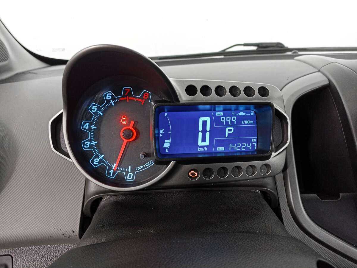 Chevrolet Aveo 2013 года с пробегом. Фото: #10