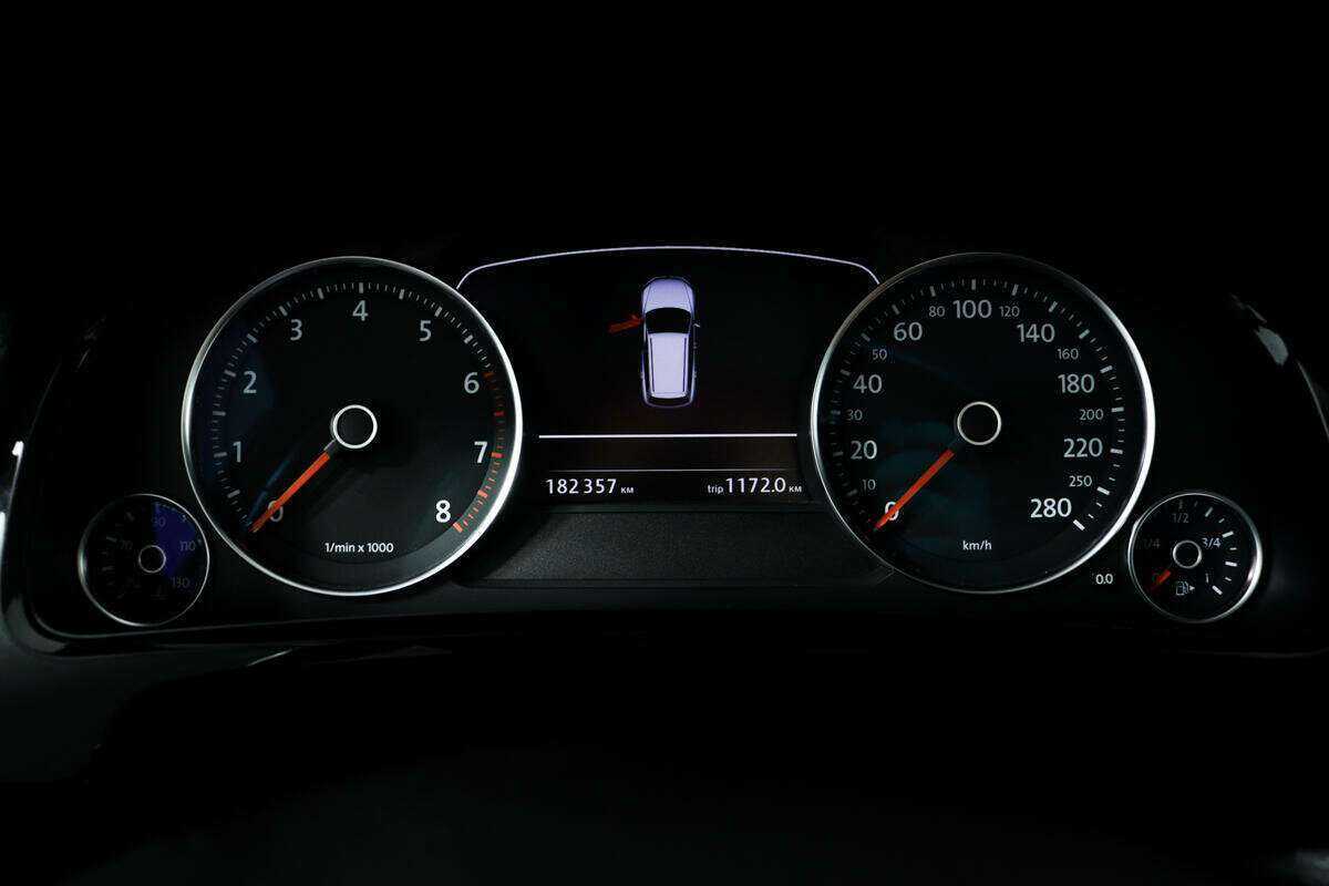 Volkswagen Touareg 2013 года с пробегом. Фото: #9