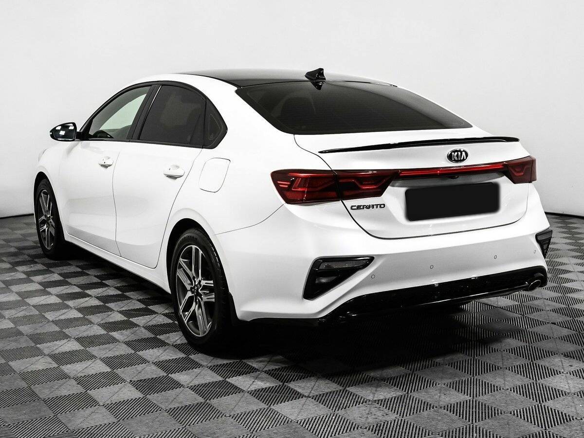 Kia Cerato 2018 года с пробегом. Фото: #6