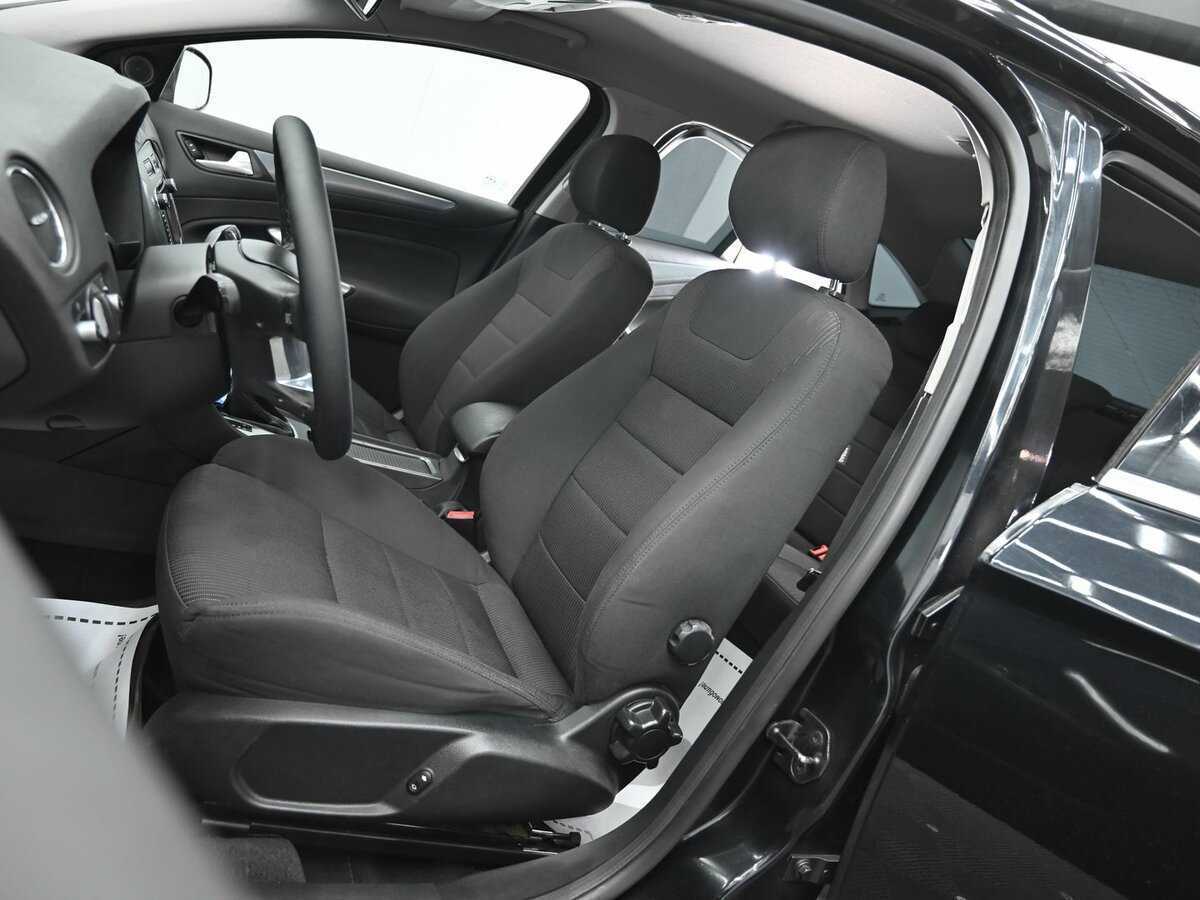 Ford Mondeo 2012 года с пробегом. Фото: #5