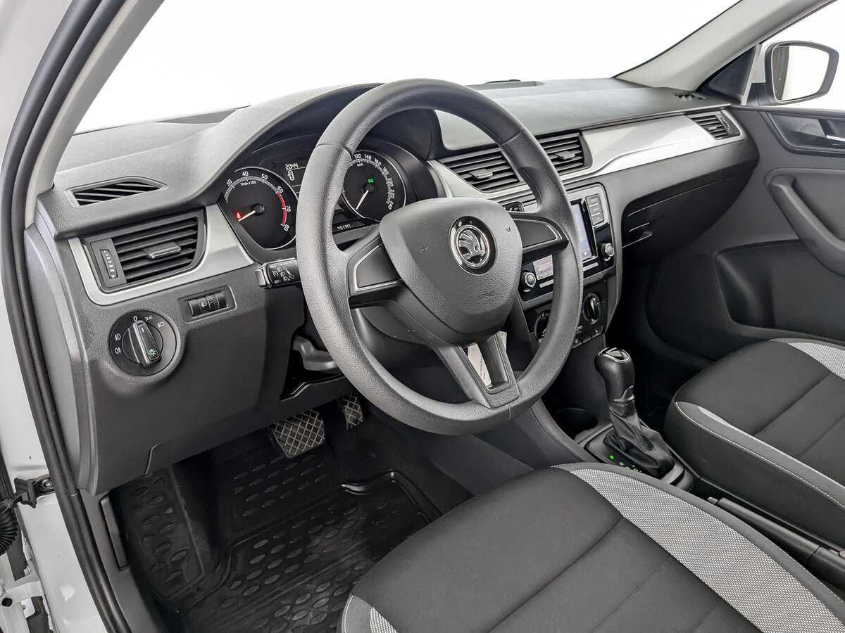 Skoda Rapid 2019 года с пробегом. Фото: #13