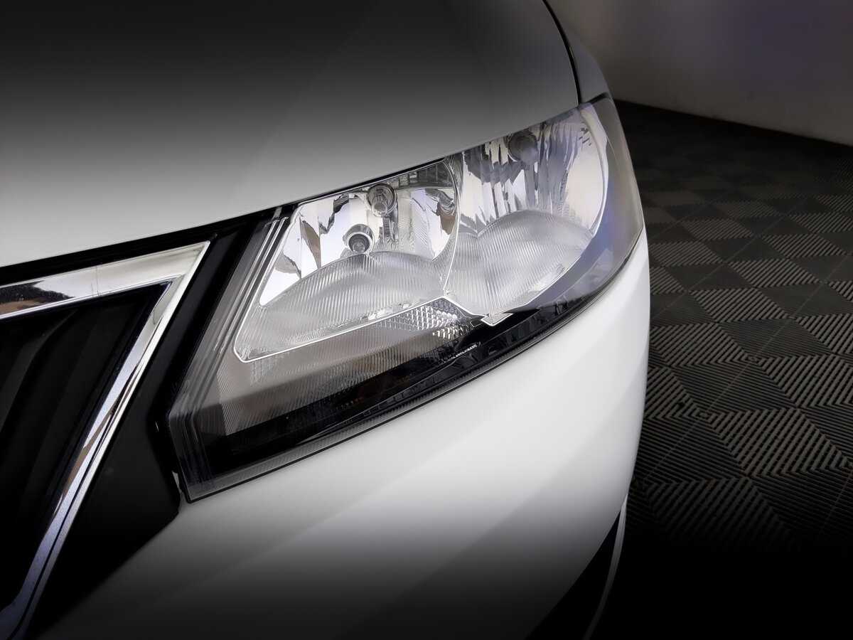 Skoda Rapid 2017 года с пробегом. Фото: #16