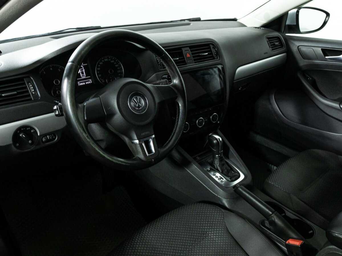 Volkswagen Jetta 2012 года с пробегом. Фото: #10
