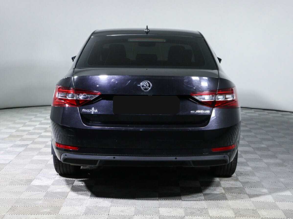 Skoda Superb 2019 года с пробегом. Фото: #5