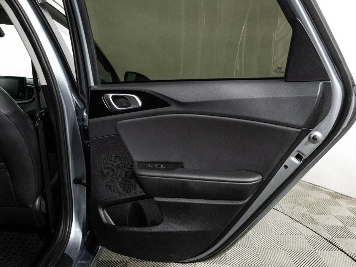 Kia Ceed 2021 года с пробегом. Фото: #26