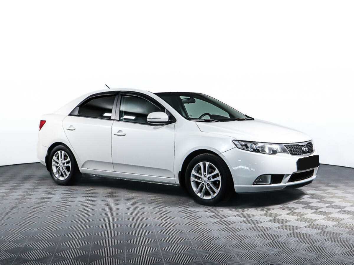 Kia Cerato 2012 года с пробегом. Фото: #2