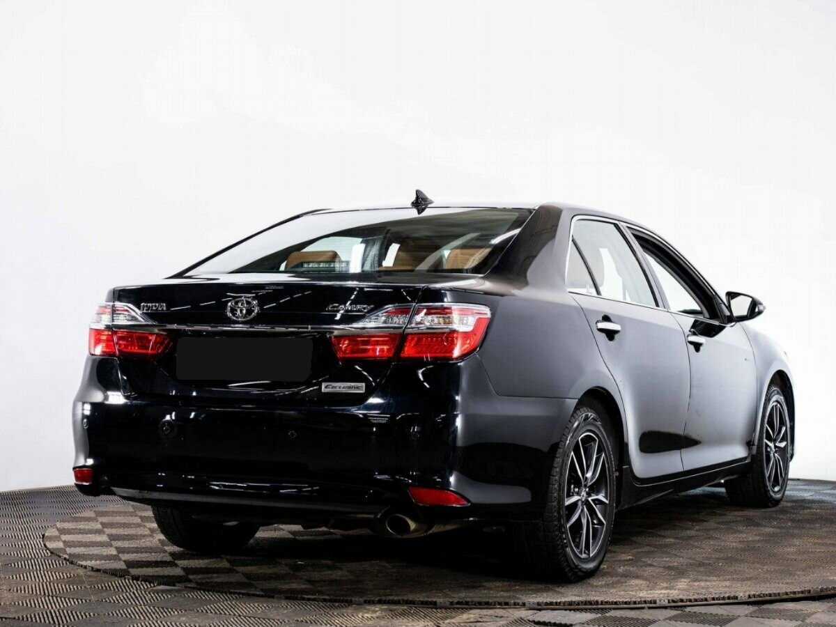 Toyota Camry 2017 года с пробегом. Фото: #5