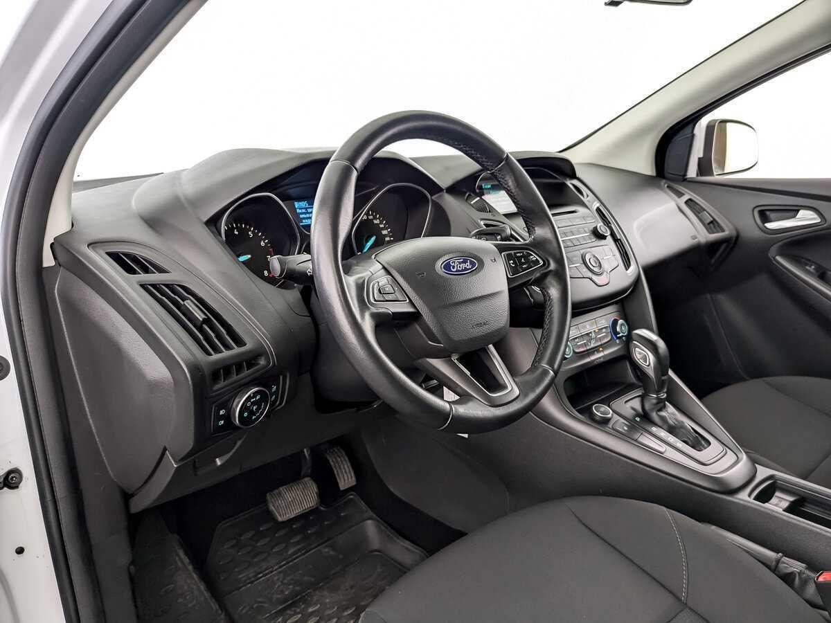 Ford Focus 2018 года с пробегом. Фото: #15