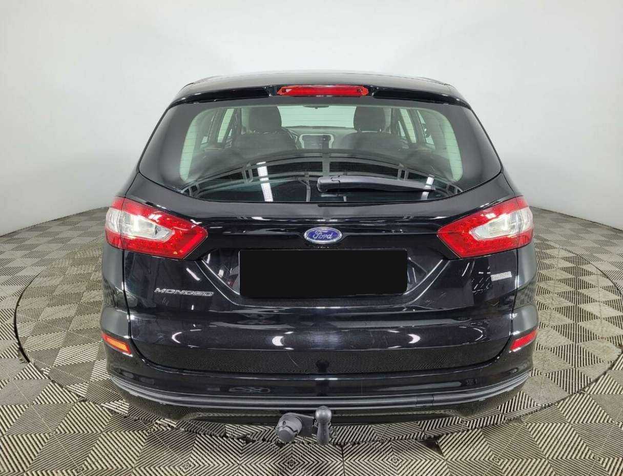 Ford Mondeo 2016 года с пробегом. Фото: #2