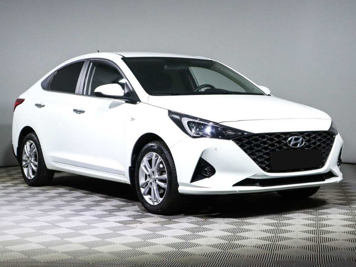 Hyundai Solaris 2020 года с пробегом. Фото: #2