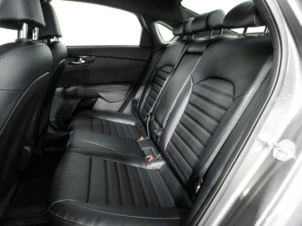 Kia Cerato 2022 года с пробегом. Фото: #10