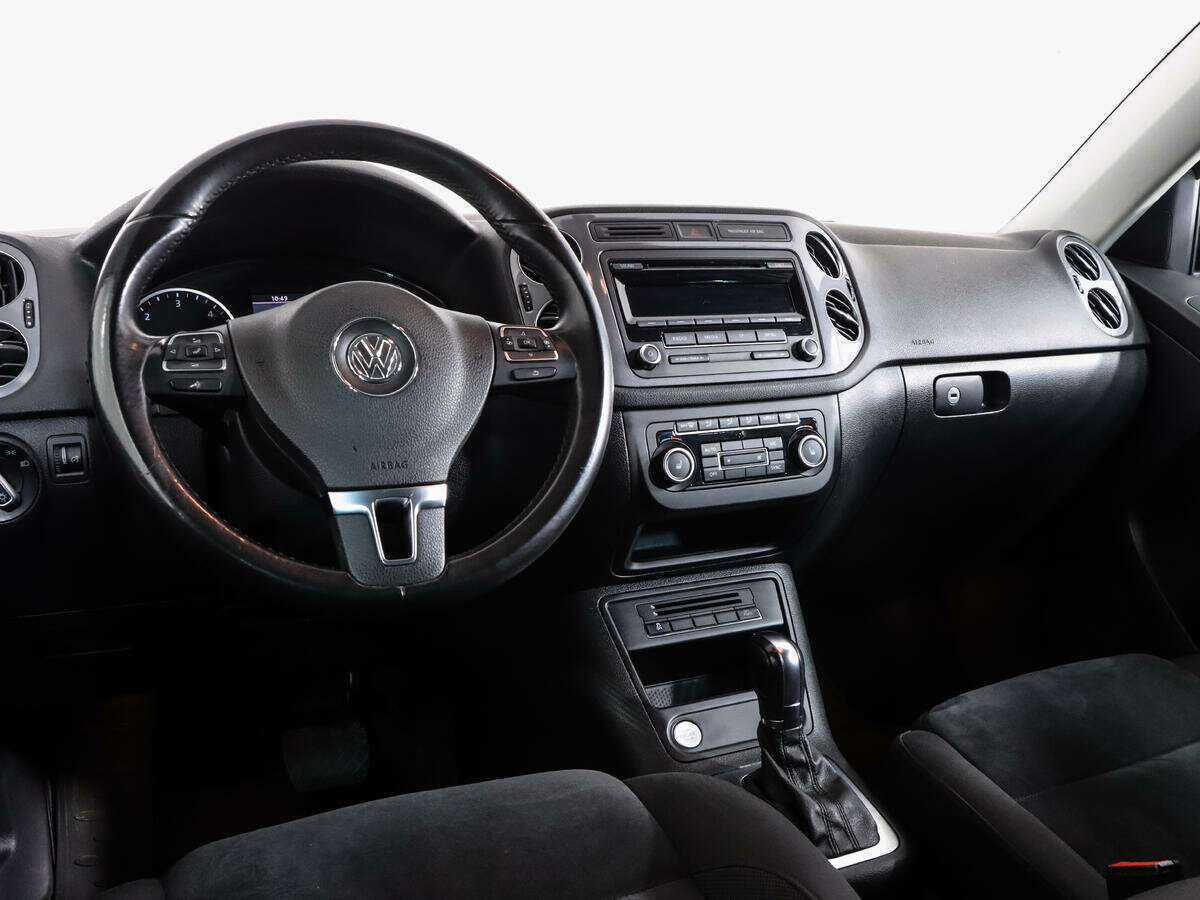 Volkswagen Tiguan 2012 года с пробегом. Фото: #10