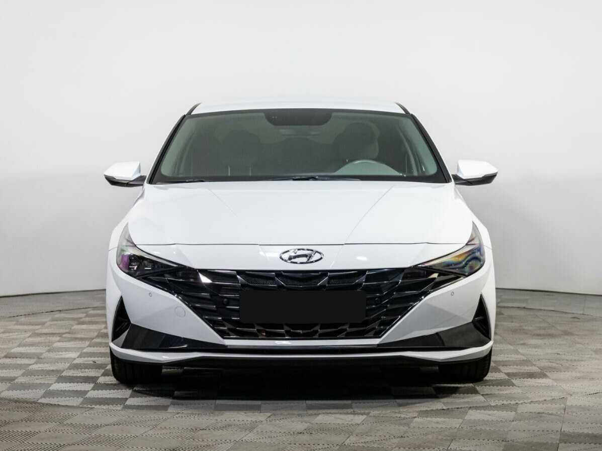 Hyundai Elantra 2021 года с пробегом. Фото: #0