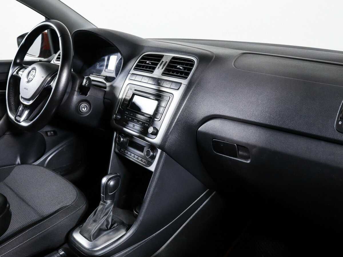 Volkswagen Polo 2018 года с пробегом. Фото: #8