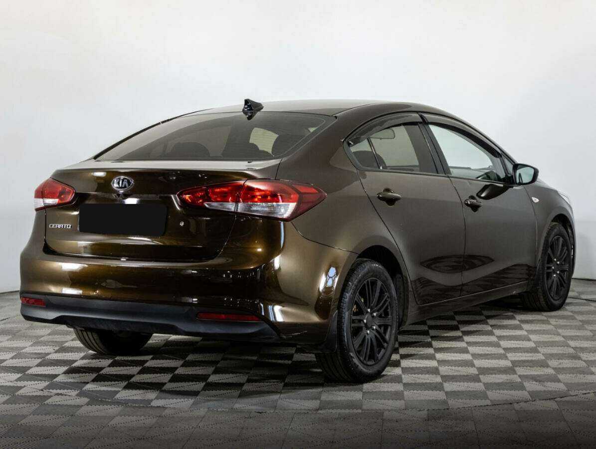 Kia Cerato 2018 года с пробегом. Фото: #3