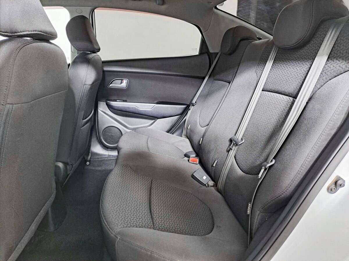 Kia Rio 2014 года с пробегом. Фото: #9