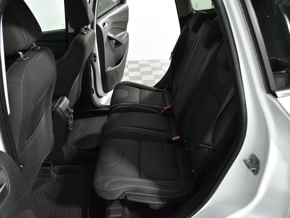 Ford Kuga 2014 года с пробегом. Фото: #11