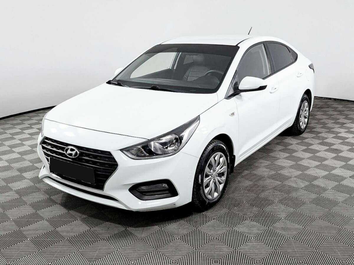 Hyundai Solaris 2019 года с пробегом. Посмотреть фото