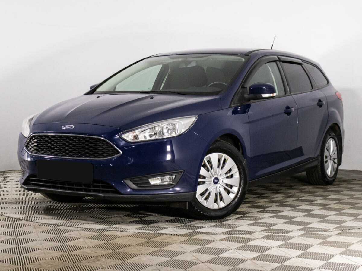 Ford Focus 2017 года с пробегом. Посмотреть фото