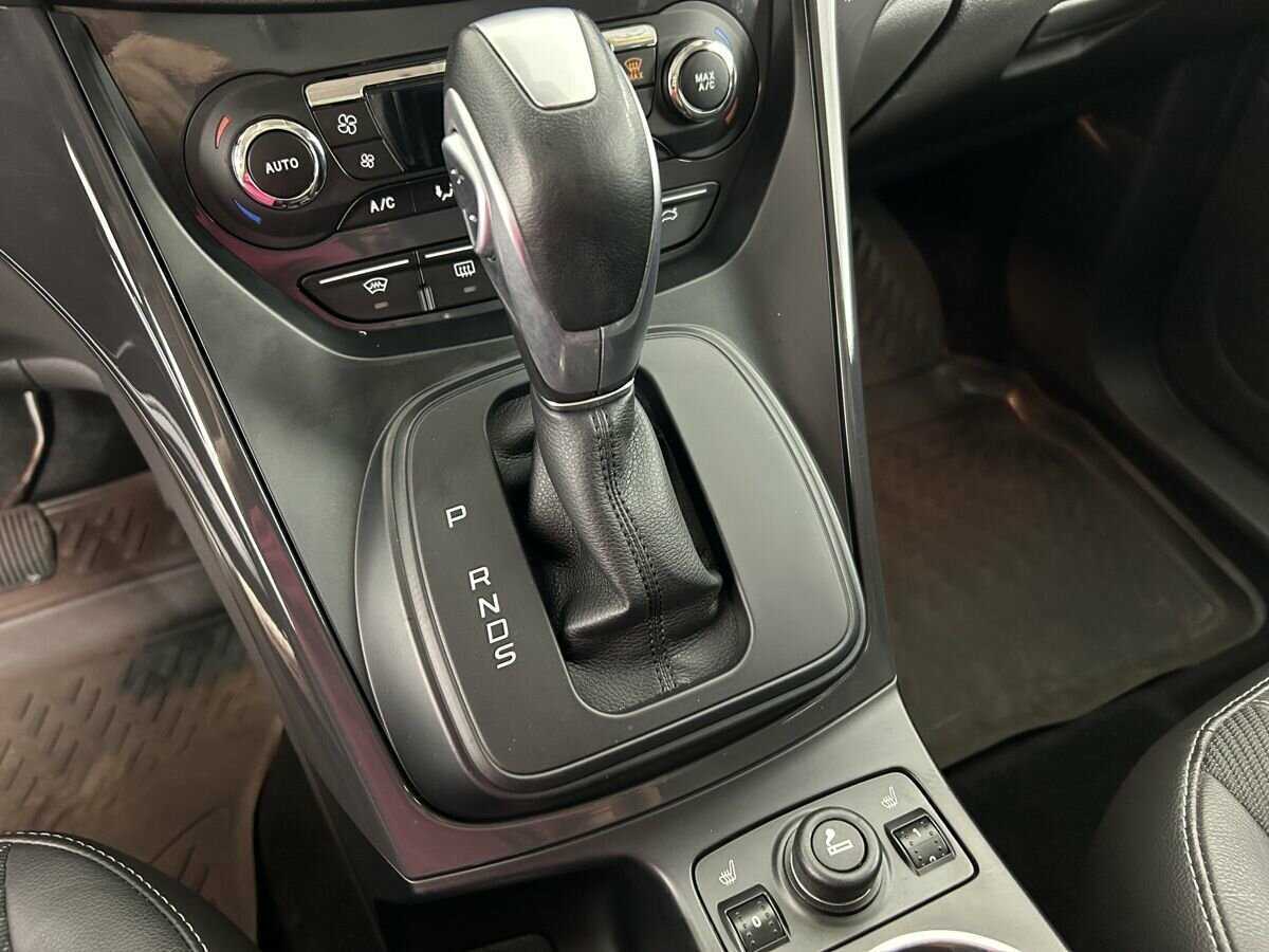 Ford Kuga 2015 года с пробегом. Фото: #11