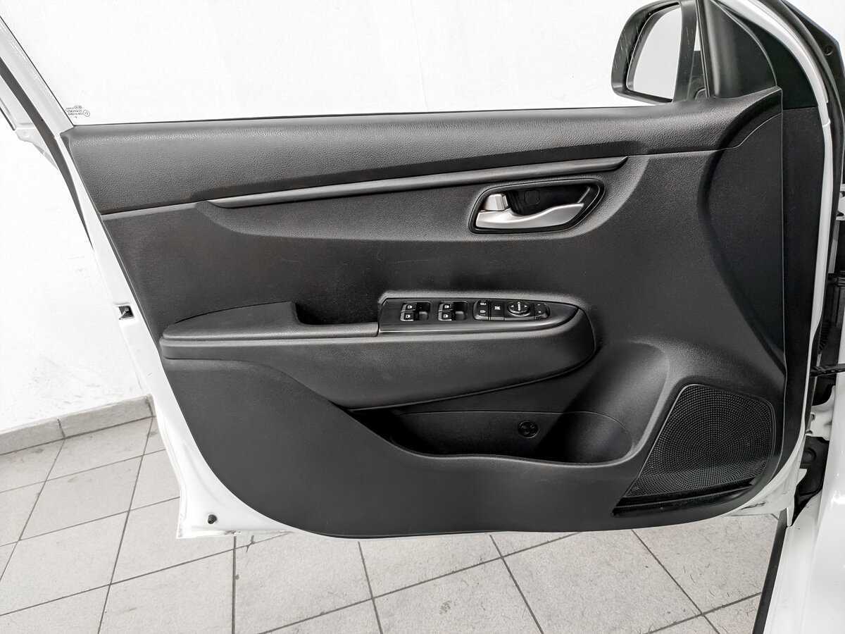 Kia Rio 2019 года с пробегом. Фото: #18