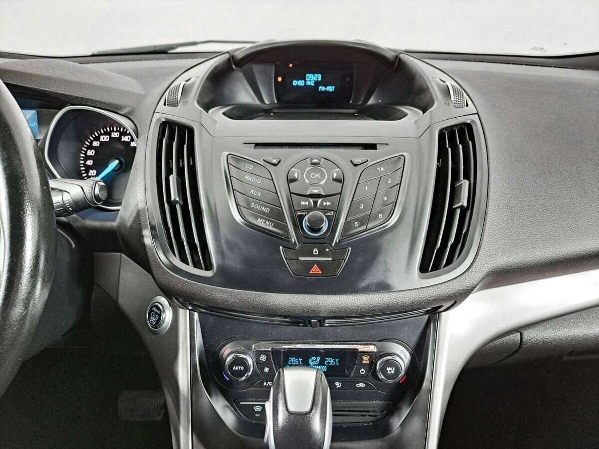 Ford Kuga 2016 года с пробегом. Фото: #12