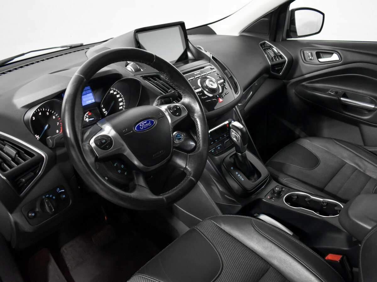 Ford Kuga 2013 года с пробегом. Фото: #7