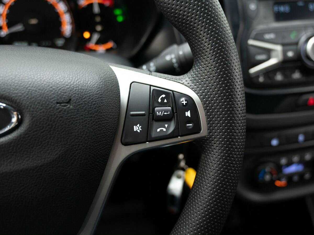 Lada (ВАЗ) Vesta 2019 года с пробегом. Фото: #16