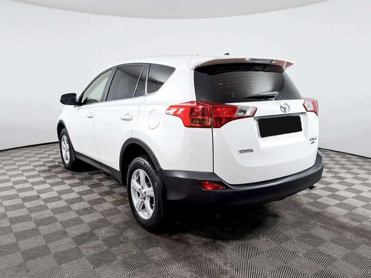 Toyota RAV4 2014 года с пробегом. Фото: #6