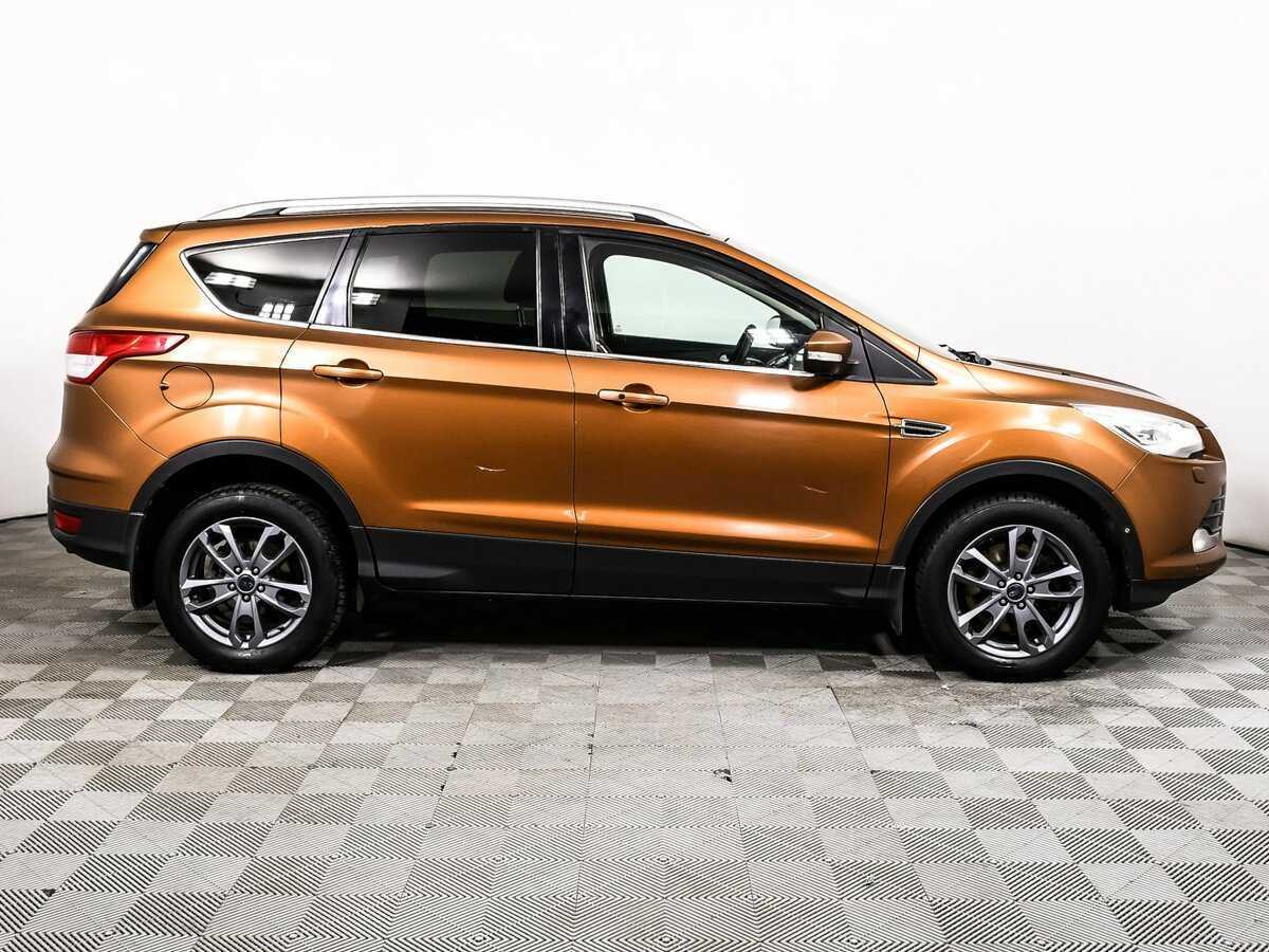 Ford Kuga 2013 года с пробегом. Фото: #3