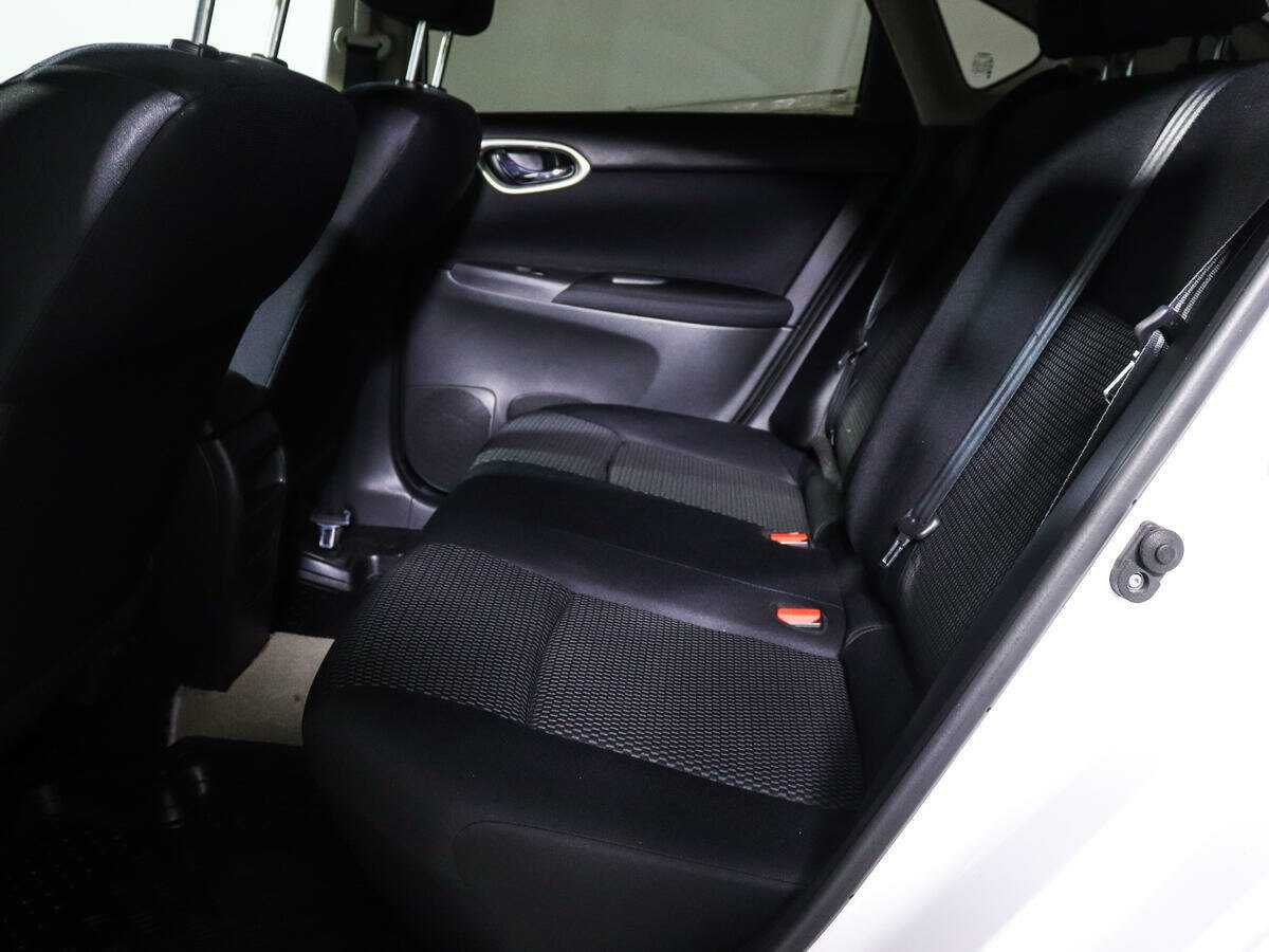 Nissan Sentra 2015 года с пробегом. Фото: #9