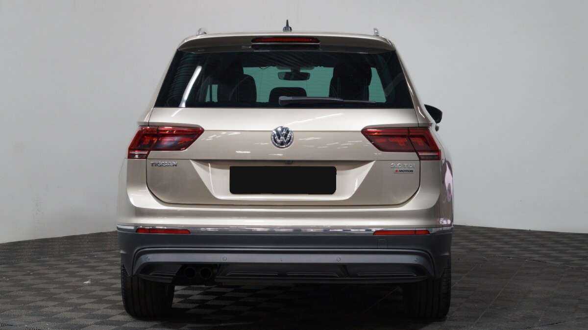 Volkswagen Tiguan 2018 года с пробегом. Фото: #4