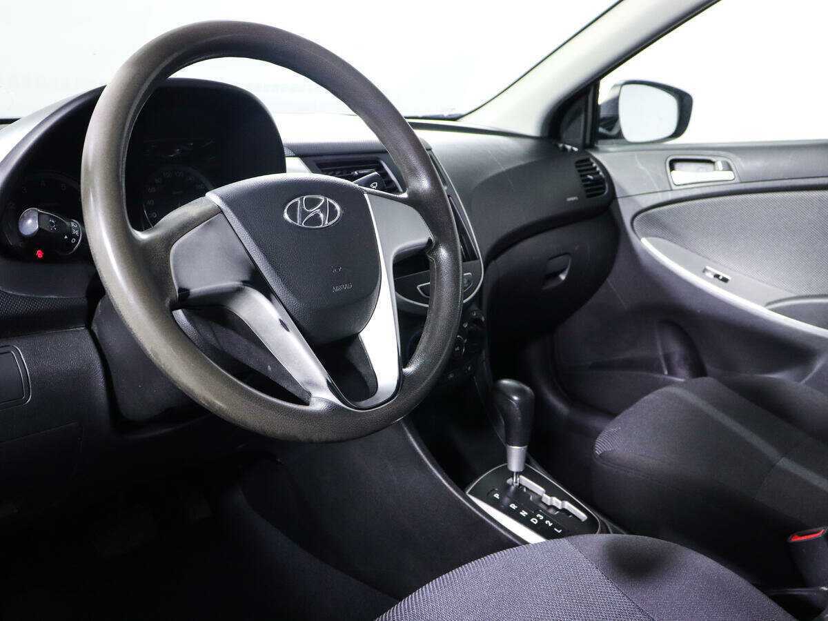 Hyundai Solaris 2013 года с пробегом. Фото: #13