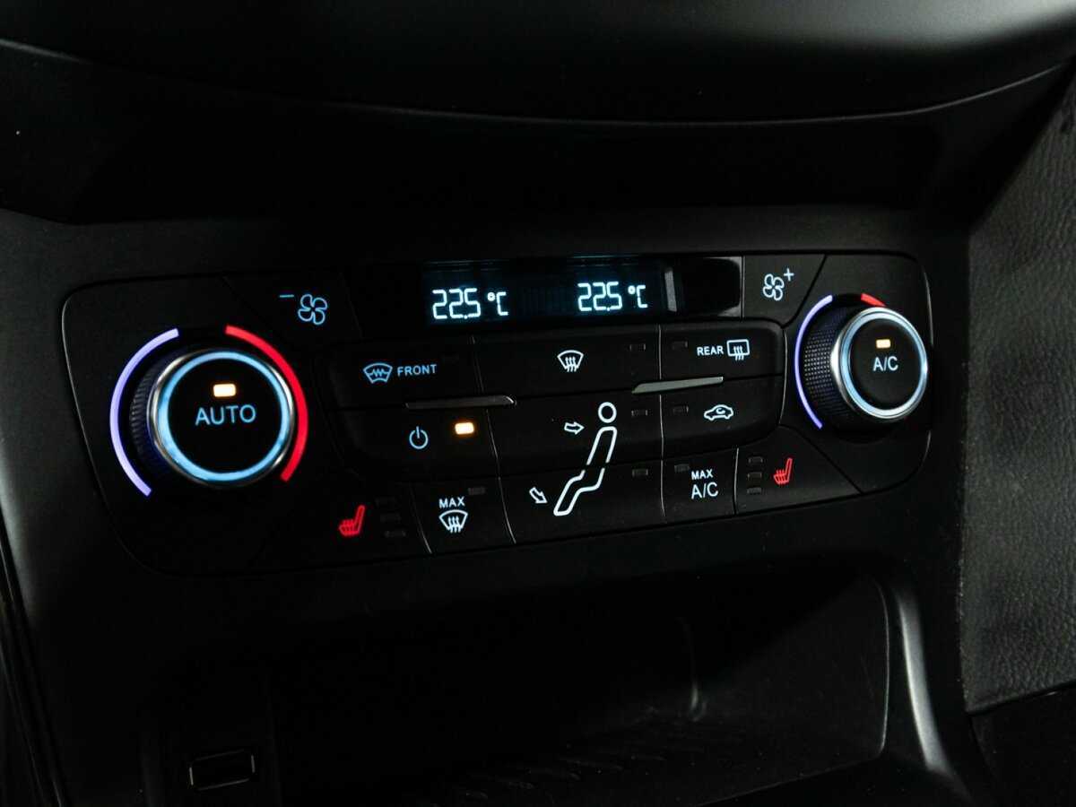 Ford Focus 2018 года с пробегом. Фото: #16