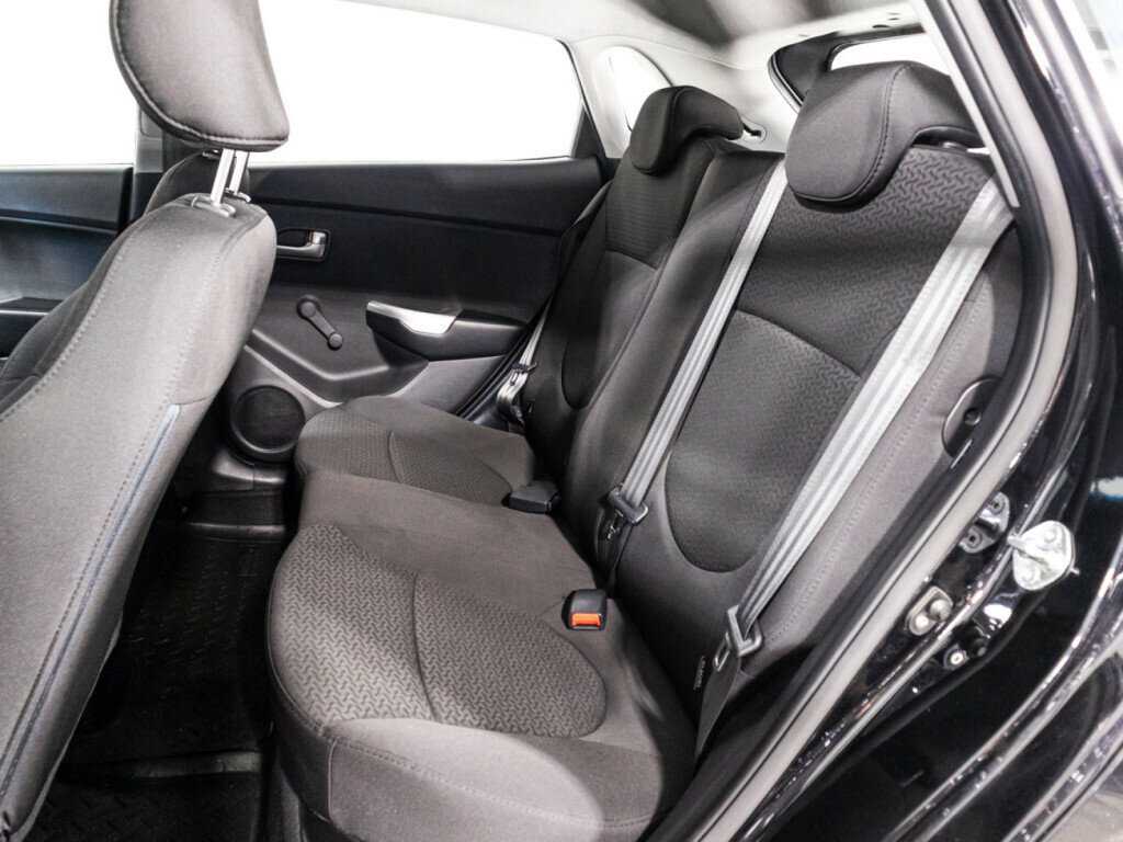 Kia Rio 2014 года с пробегом. Фото: #9