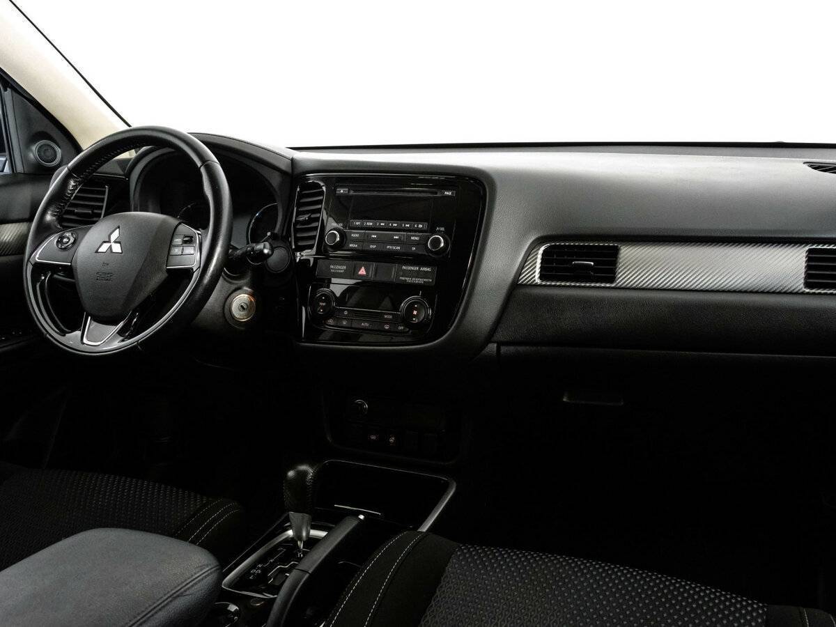 Mitsubishi Outlander 2018 года с пробегом. Фото: #8