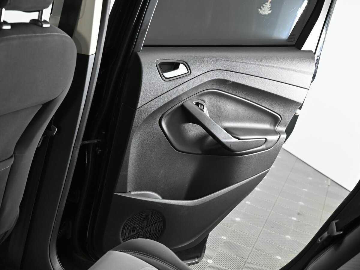 Ford Kuga 2017 года с пробегом. Фото: #14