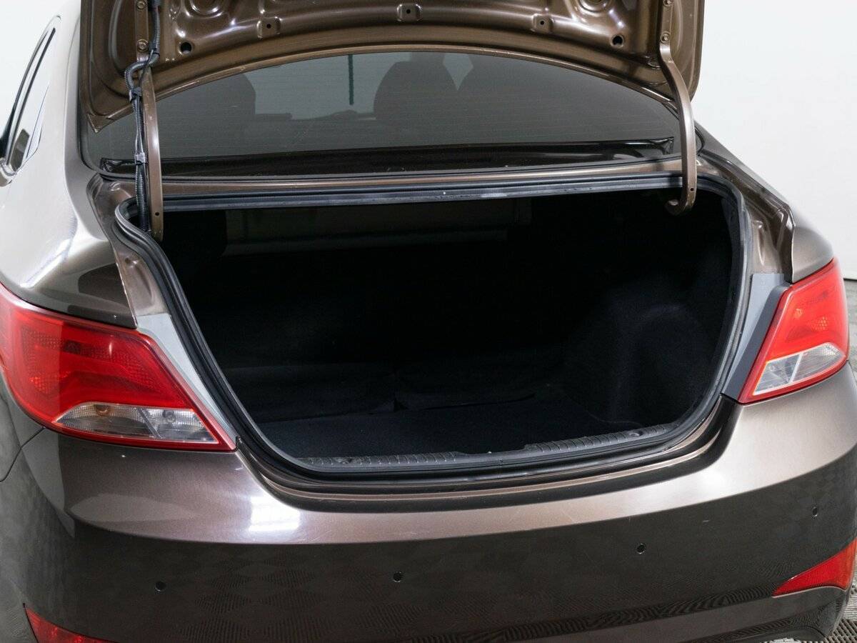 Hyundai Solaris 2014 года с пробегом. Фото: #6