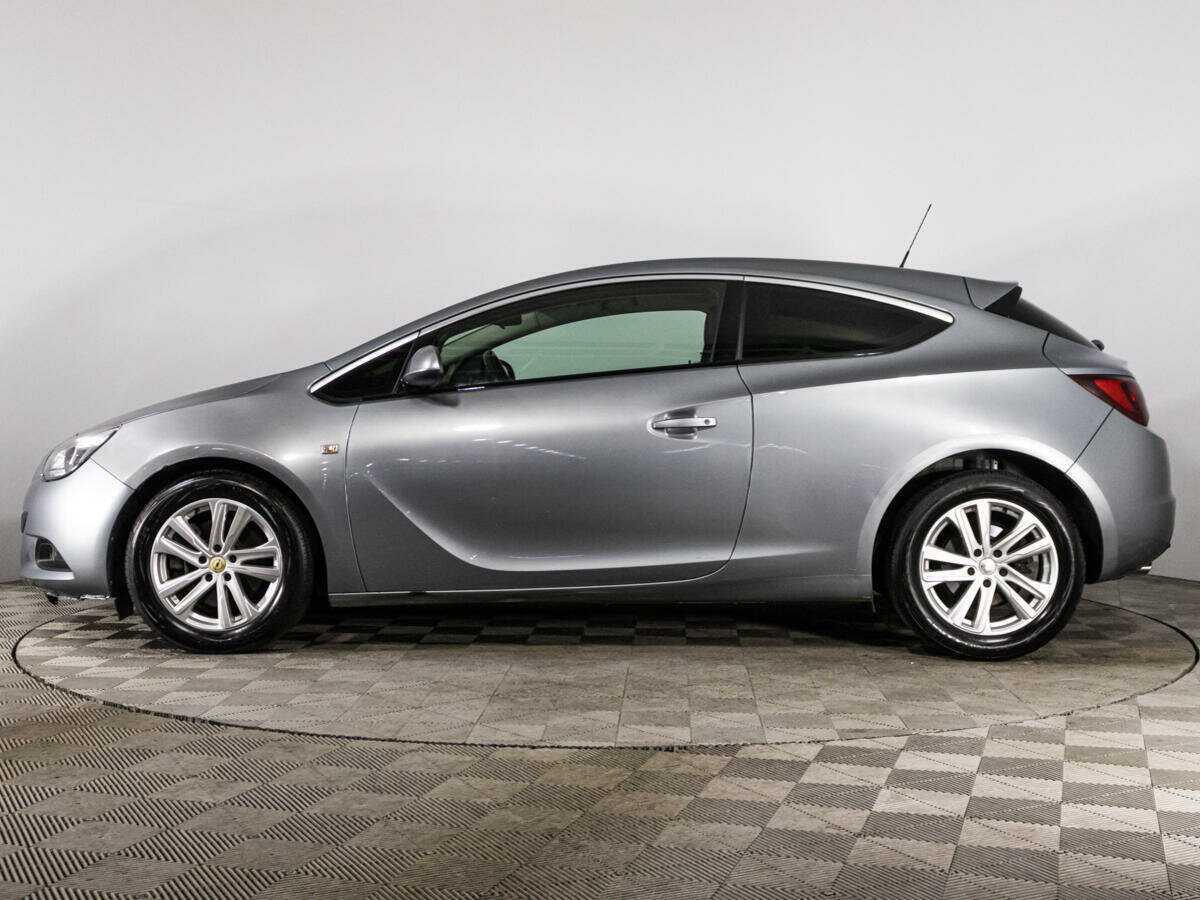 Opel Astra 2013 года с пробегом. Фото: #7