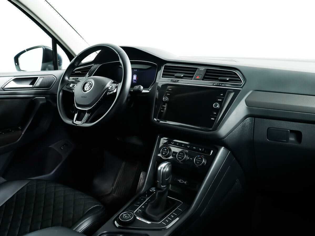 Volkswagen Tiguan 2018 года с пробегом. Фото: #8