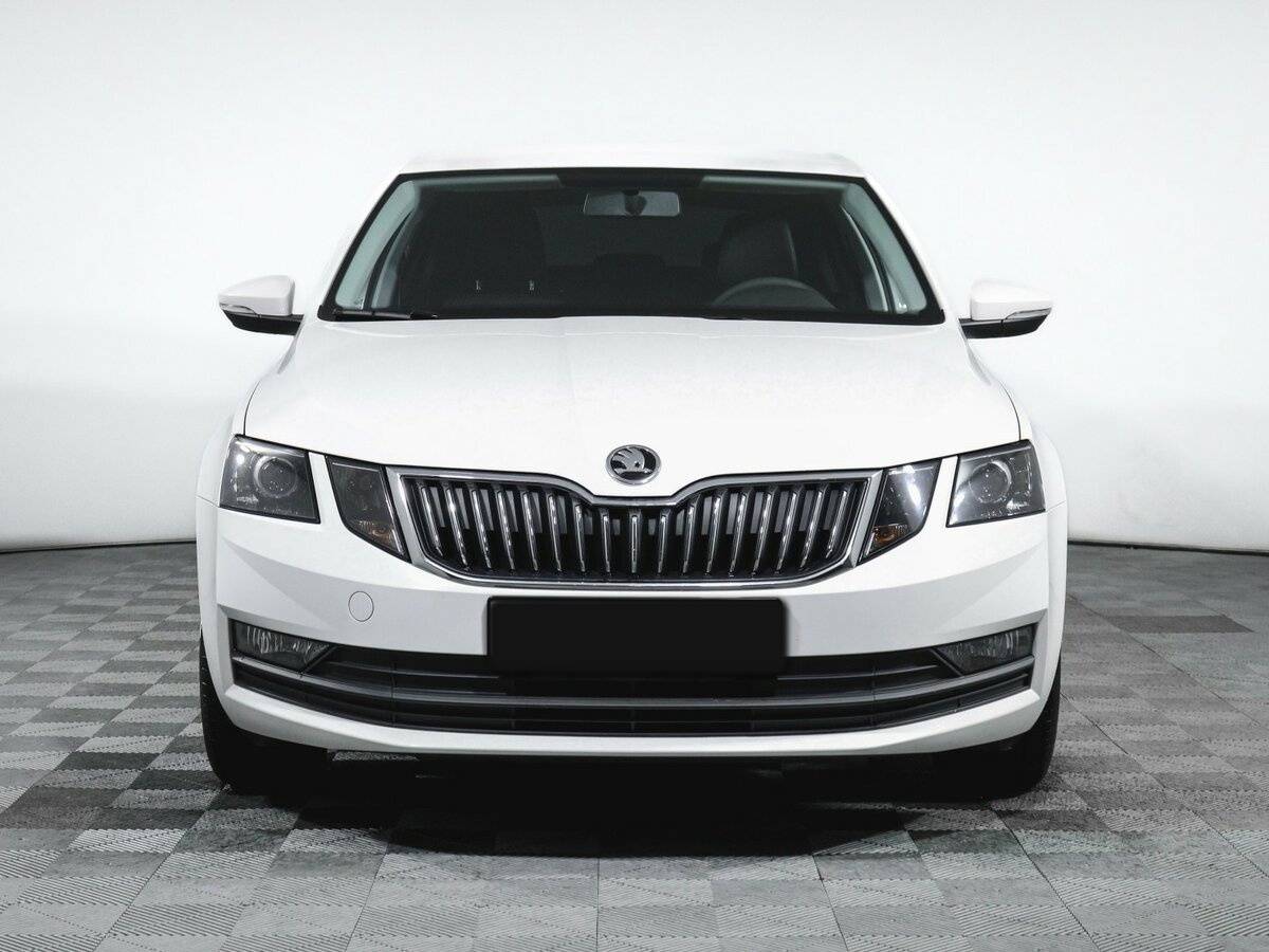 Skoda Octavia 2023 года с пробегом. Фото: #1
