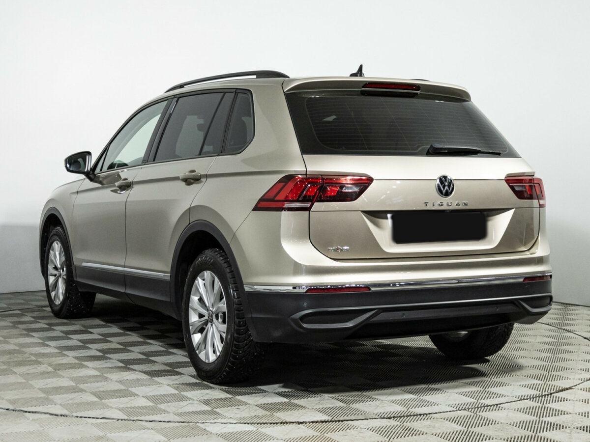 Volkswagen Tiguan 2021 года с пробегом. Фото: #6