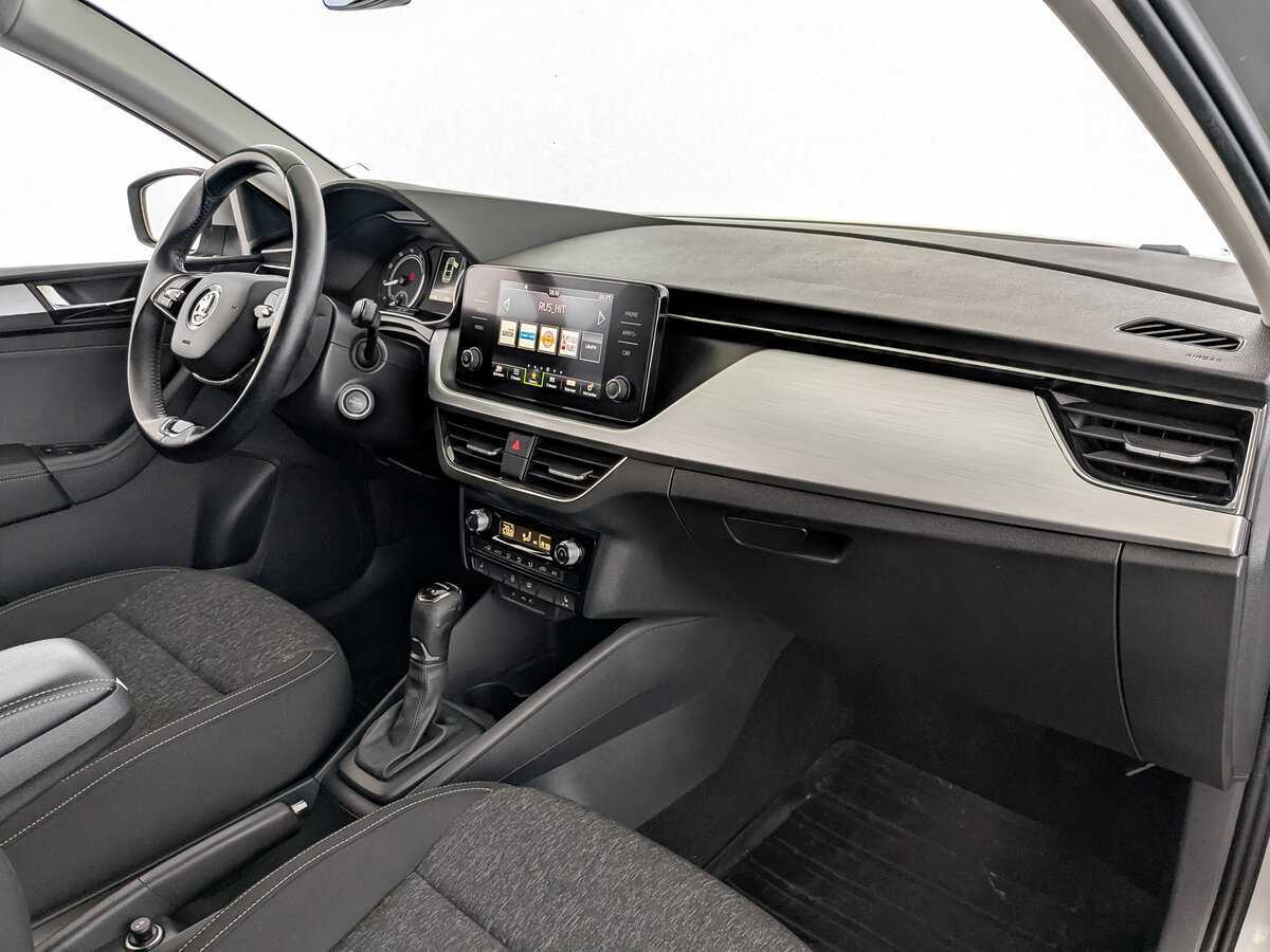 Skoda Rapid 2021 года с пробегом. Фото: #10