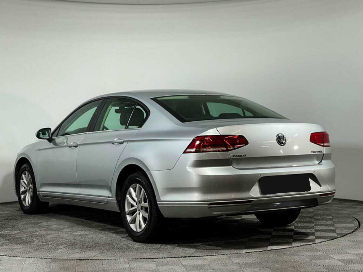Volkswagen Passat 2016 года с пробегом. Фото: #6