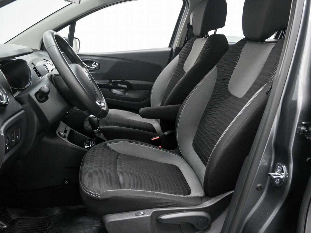 Renault Kaptur 2018 года с пробегом. Фото: #13